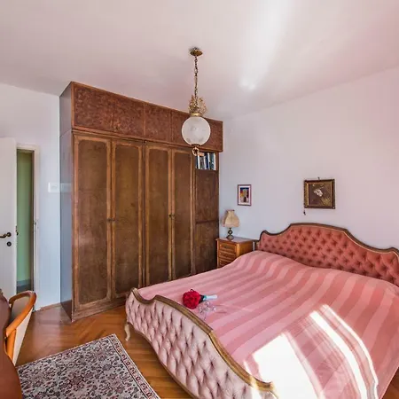 Apartamento Banje Beach